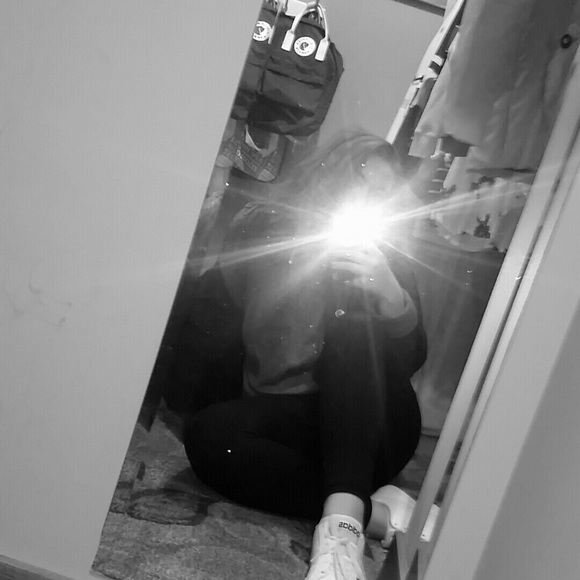 Meet your Posher, Shawnna - Picture 1 of 1